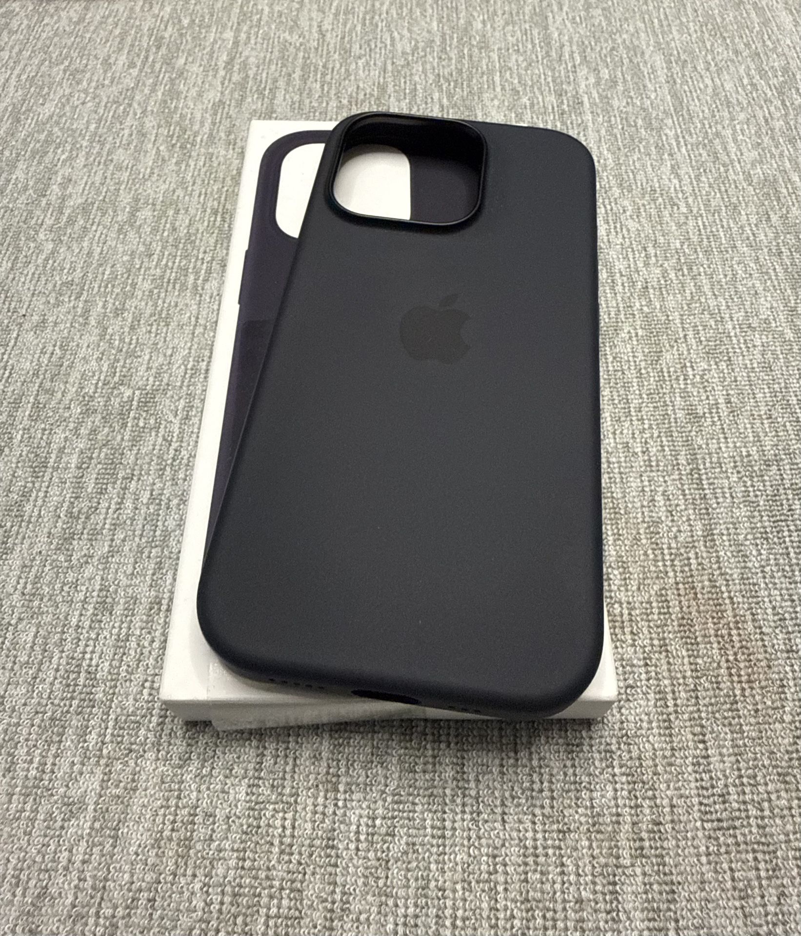 iPhone 16 Pro Silicone Case