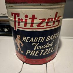 Vintage  1950s Pretzel Tin