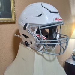 Riddell  Speed Flex XL  Helmet