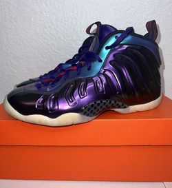 Brand new Nike Foamposites size 7 youth