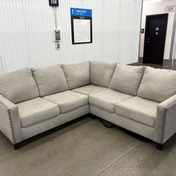 Beige L-Shaped Sectional Sofa – Clean & Comfortable