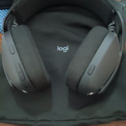 NEW LOGI HEADPHONES, BLUETOOTH