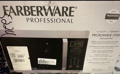 Farberware Professional 1.6 Cu-Ft 1100 Watt Microwave Oven From Macy’s New