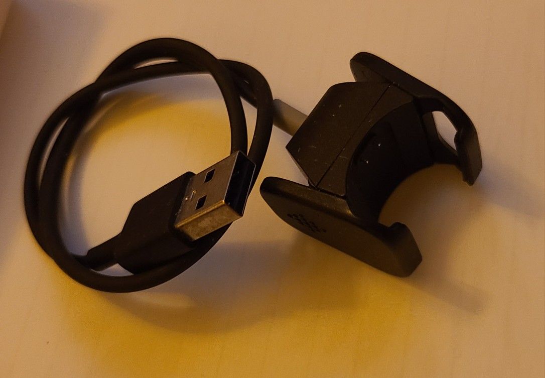 Fitbit Charge 3 Charger