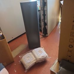 Samsung
24 in. Clean Station in Silver for Jet Stick Vacuum