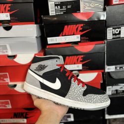 Jordan 1 Mid SE Elephant Print size 10.5 VNDS