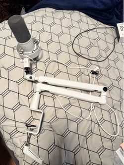 Microphone With Support Fifine