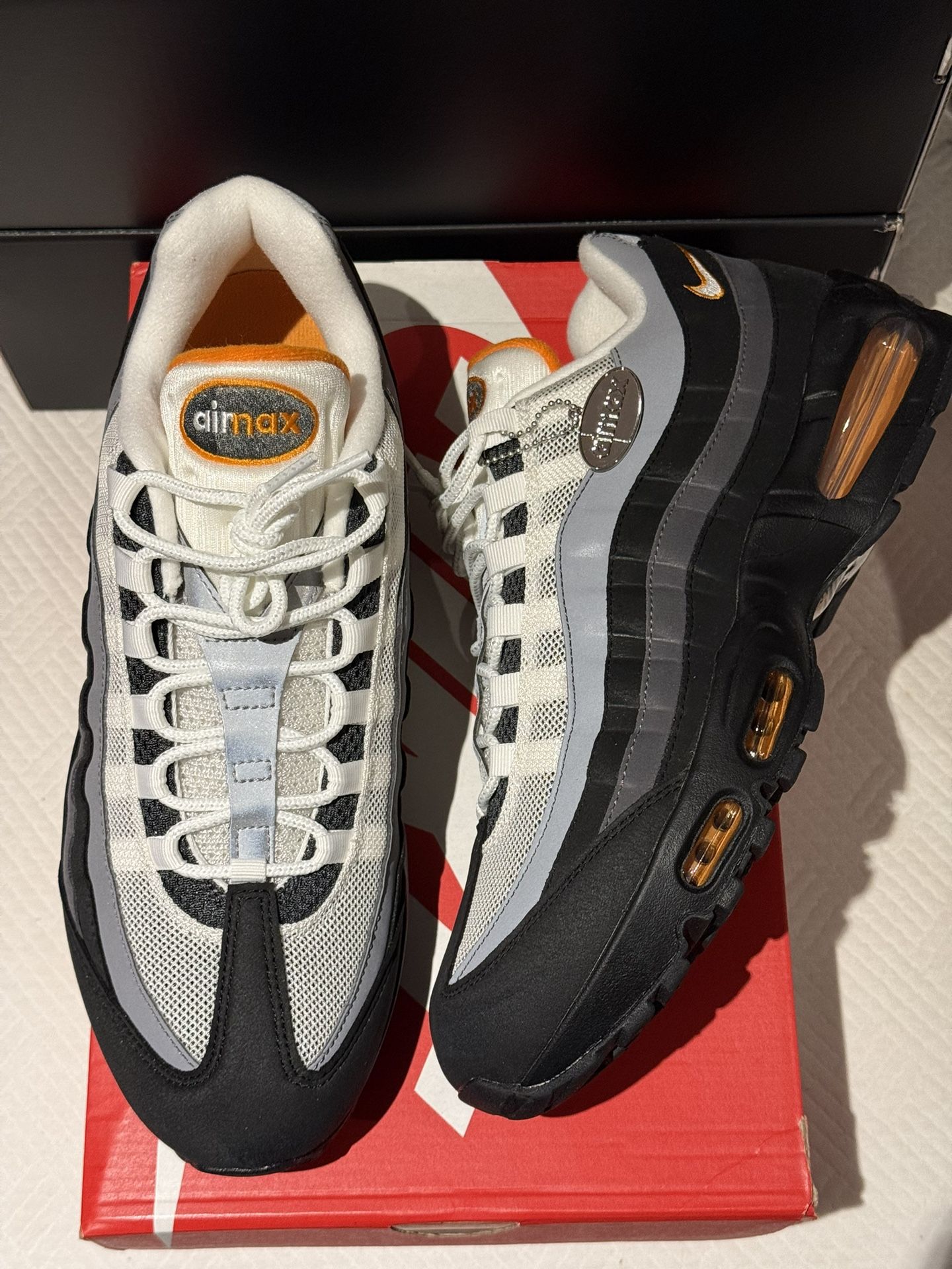 Nike Air Max 95 OG Big Bubble - Black Bright Ceramic - Size 12M - IM5988-010