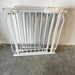 Baby/Pet Gate