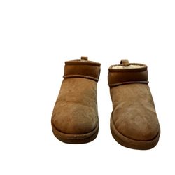 UGG Brown Chestnut Mini Classic Shoe Size 7