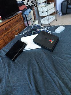 PS4, XBox And Wii Console