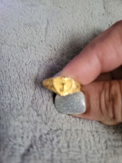 Gold 32 car ring