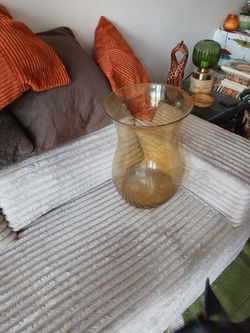 EXTRA LARGE GLASS VASE (16INCHES TALL)
