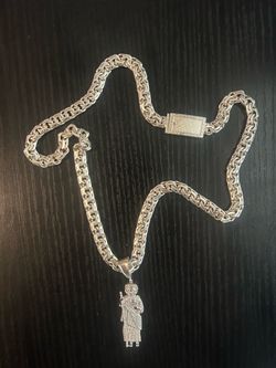 Silver necklace