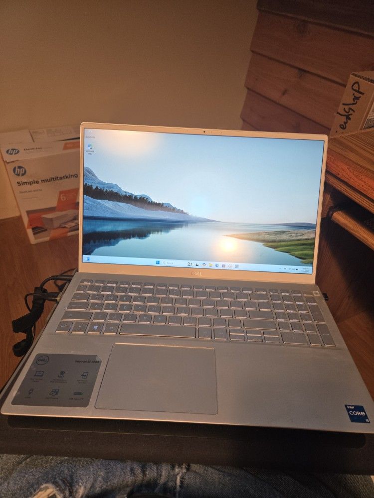 Dell Inspiron 5502 Laptop