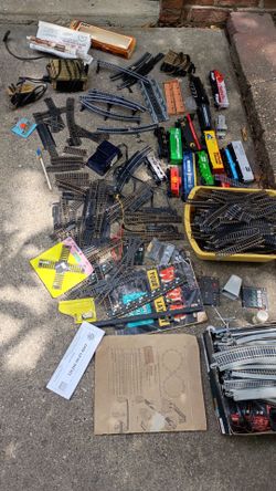 HO / TYCO Trains, Track and Accessories