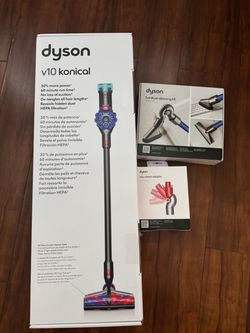 Dyson V10 Konical Cordless Vacuum with Accessories