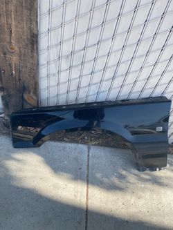 Range Rover Hse driver side fender parts