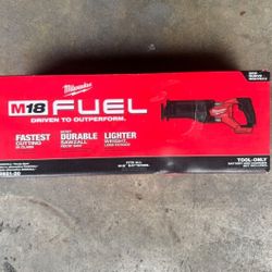 Milwaukee New Saw Zall Fuel 18M