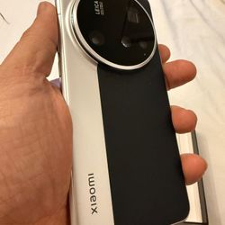 Xiaomi 15 Ultra 1TB 32 RAM CN Version