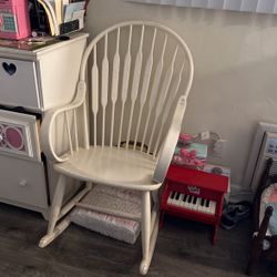 Solid Wood Rocking Chair 