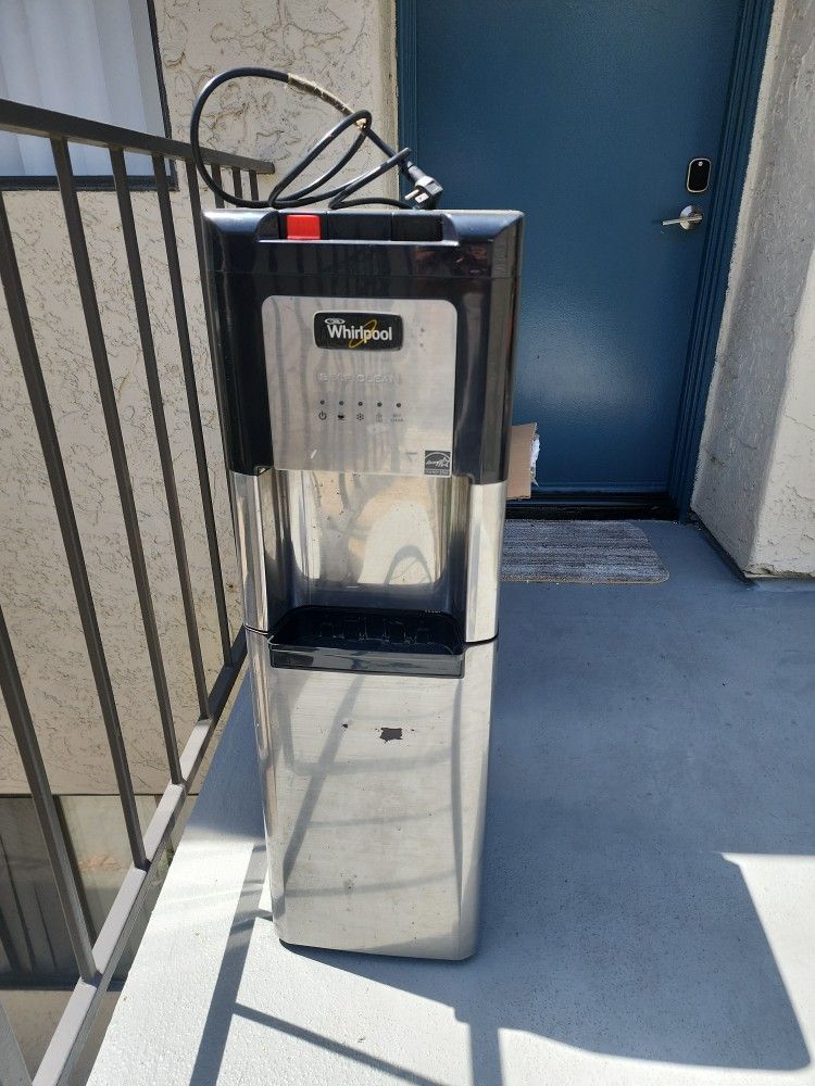Whirlpool Water Dispenser