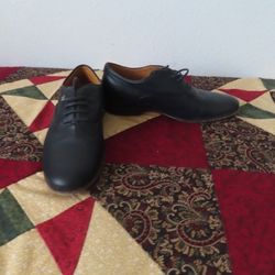 Gucci Boys Dress Shoes sz 33 w/ cloth bag sz 2 usa