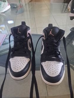 Air Jordan's Booties kids  Size 11 c