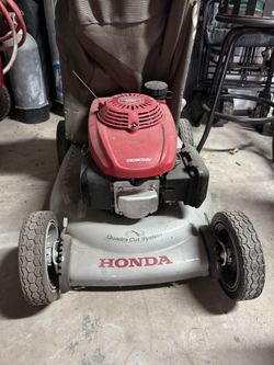 Honda Grass Cutter