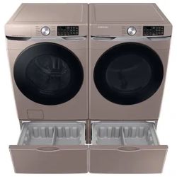 STACKABLE WASHER AND DRYER -USED 6 Months Old 