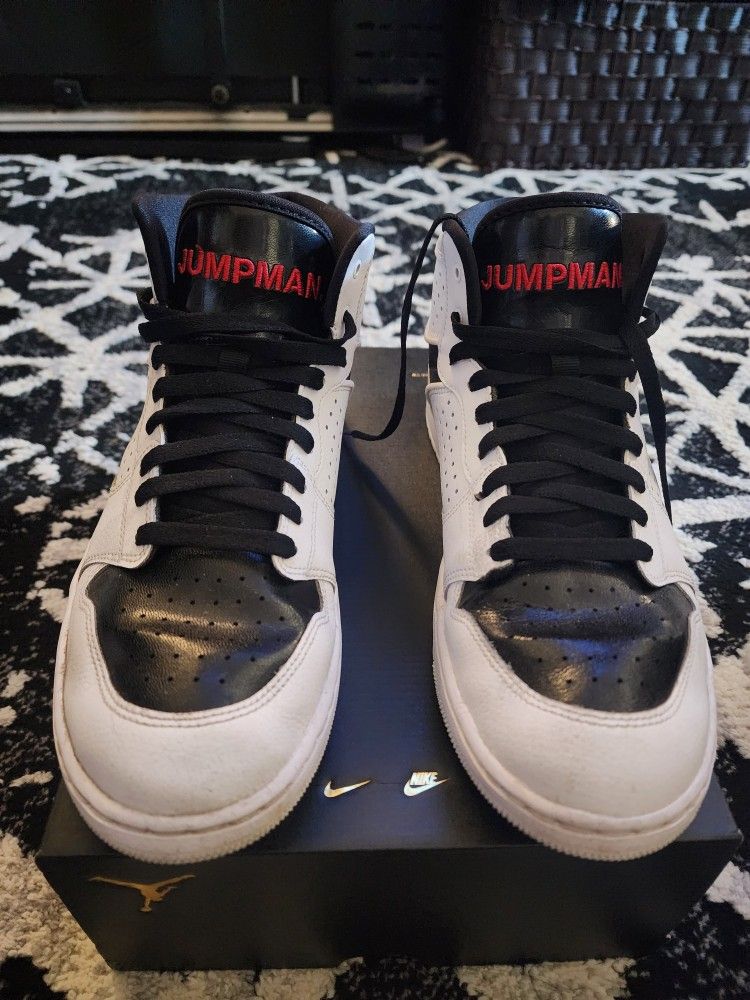 Nike AirJordan JUMPMAN Mens Sz 10.5