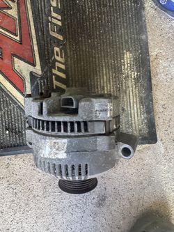 Motorcraft Ford power stroke 7.3 L 110 amp alternator