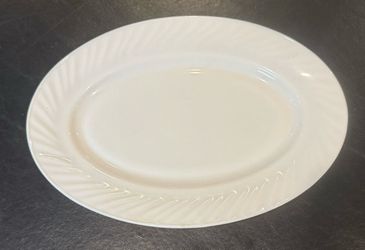 Lot of 150 - 10 & 12 Inch Scalloped Oval Plate White