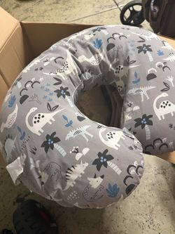 Boppy pillow