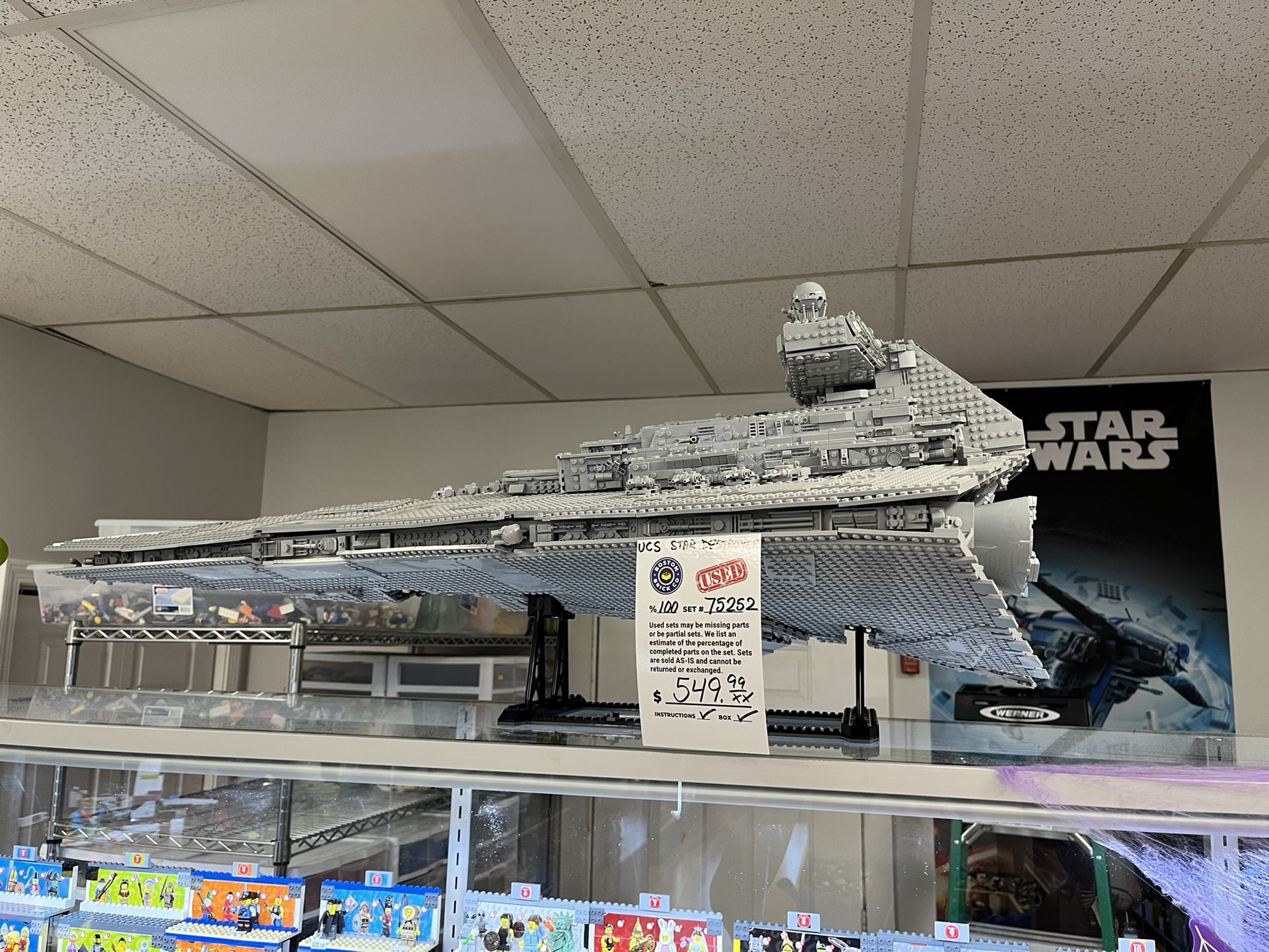 LEGO Star Wars 75252 UCS Star Destroyer 