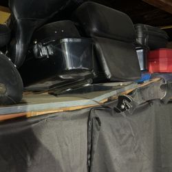 Pizza Box And Sissy Bar. Came Off Of My 2004 Road King.