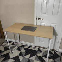 40in Foldable Laptop Desk
