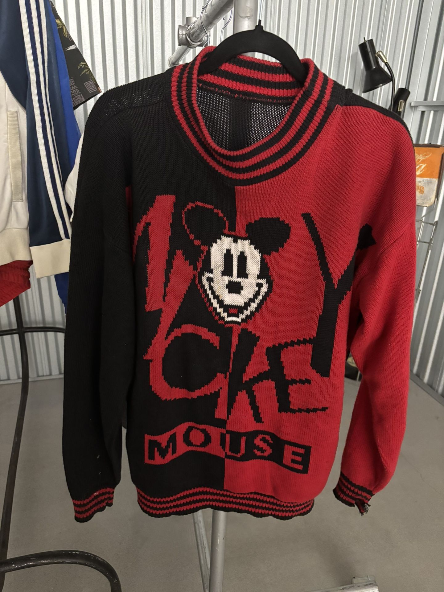 Vintage Disney Mickey Mouse Sweater Size Large