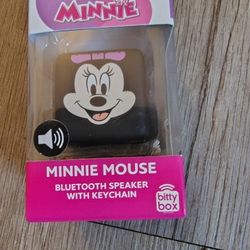 Disney Junior Minnie Mouse Bluetooth Speaker With Keychain 