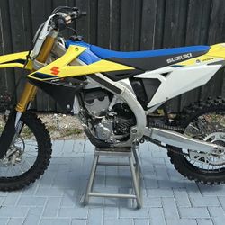 Suzuki RMZ-250