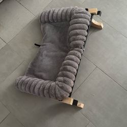 Windowsill Cat Perch