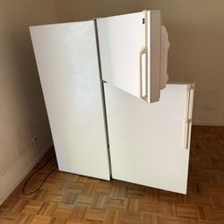Refrigerator 