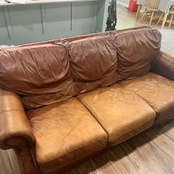 Full Size Couch And Loveseat 