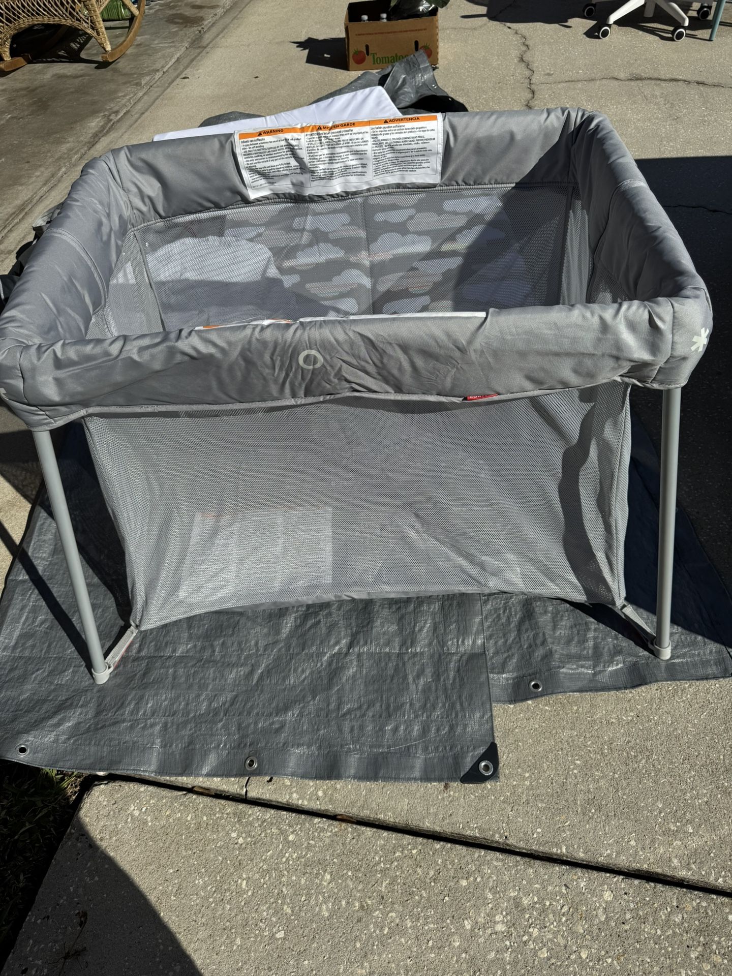 Skip Hop .. Travel crib -Playpen