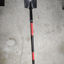 Corona 48" Round Point Hollow-Back Shovel