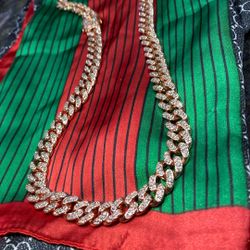 Rare Red Rose Gold 26 Inch Chain 