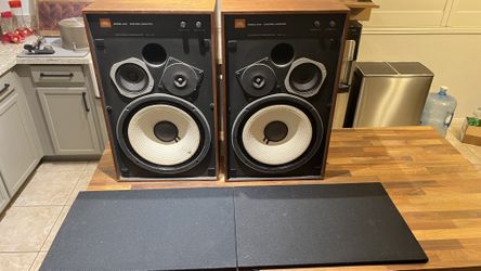 JBL 4312