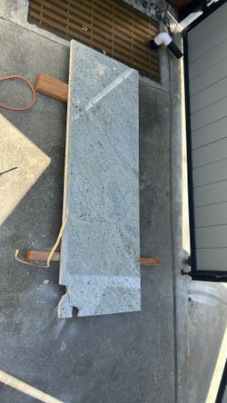 Granite Remnant (Kashmir White) Natural Stone