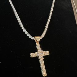 ✨ Moissanite Cross Pendant + 20” Moissanite Tennis Chain ✨