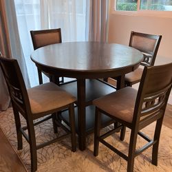 Dining Set
